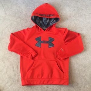 Boys Under Armour sweatshirt size medium
